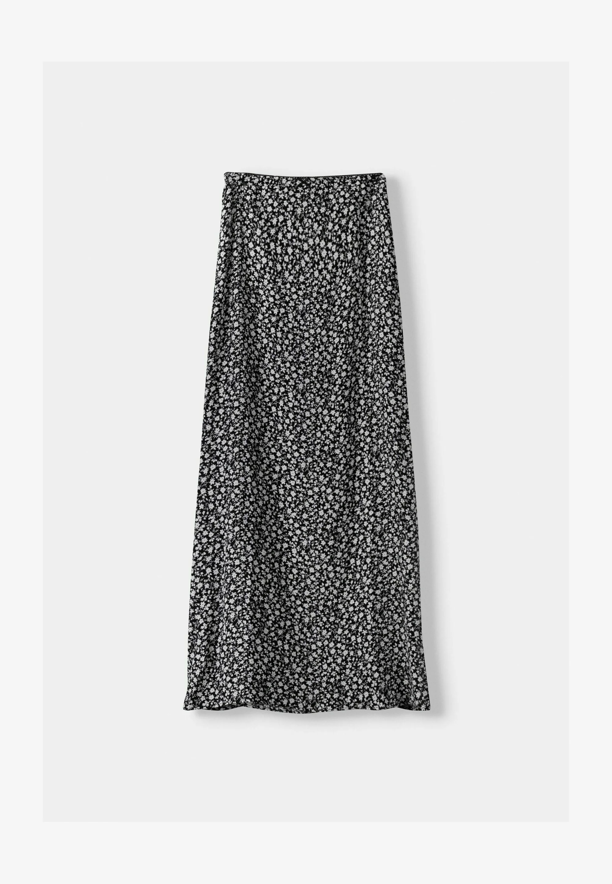 Falda larga Bershka
