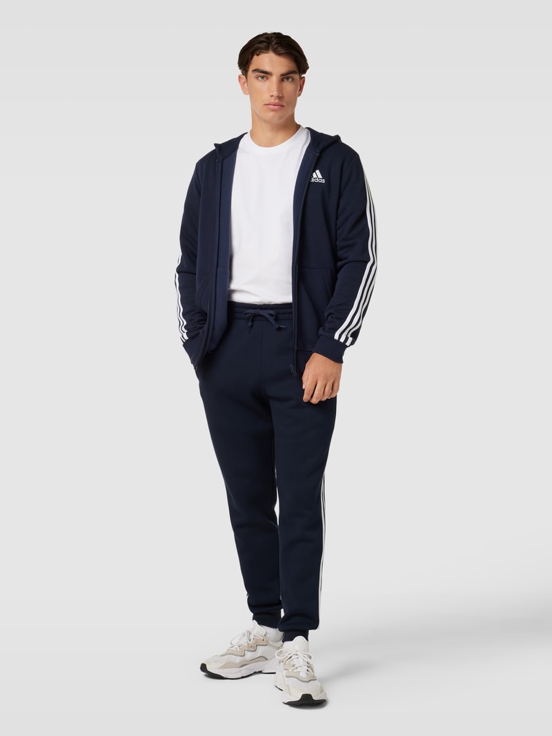 Sweatpants mit labeltypischen Galonstreifen in marineblau