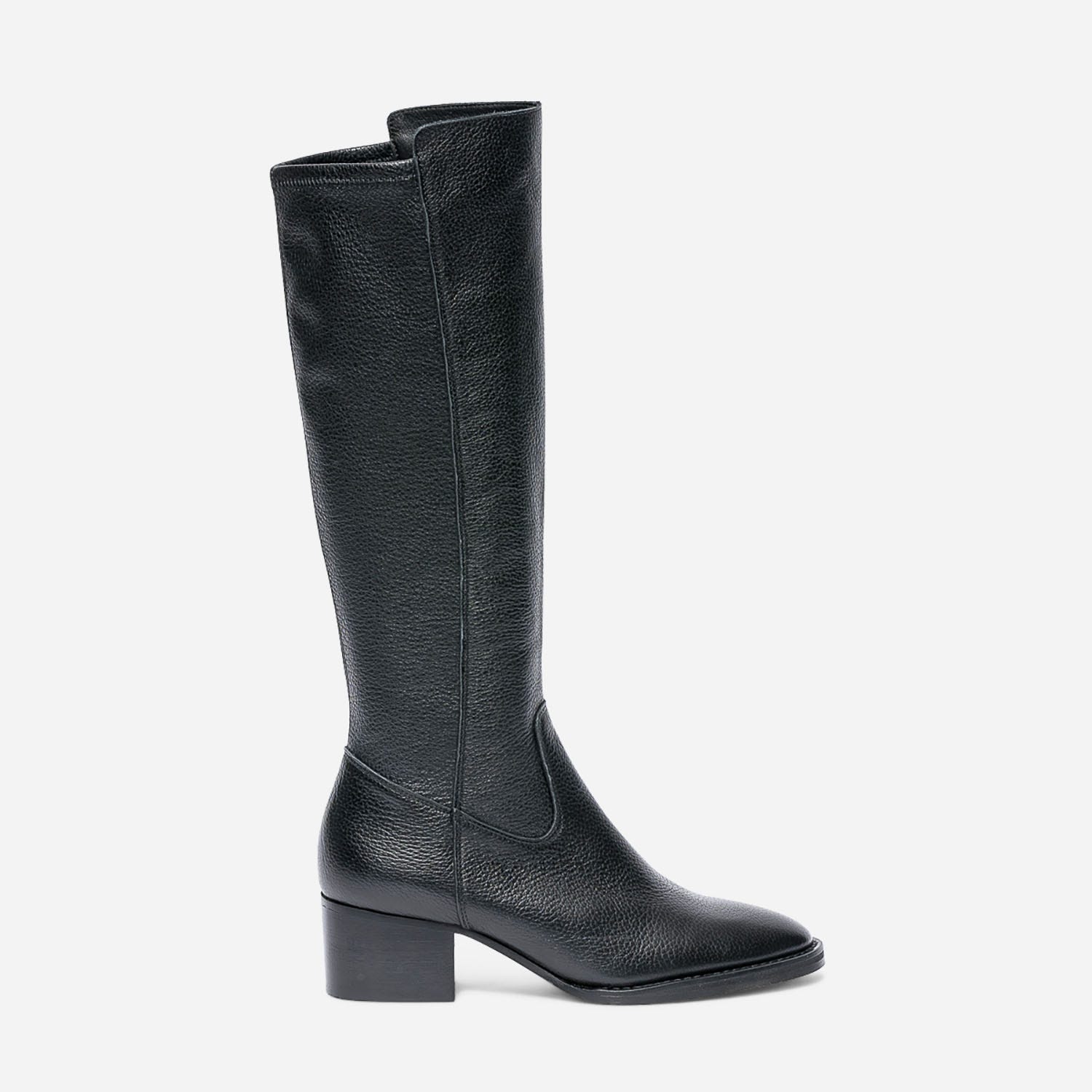 Botte noire esprit western