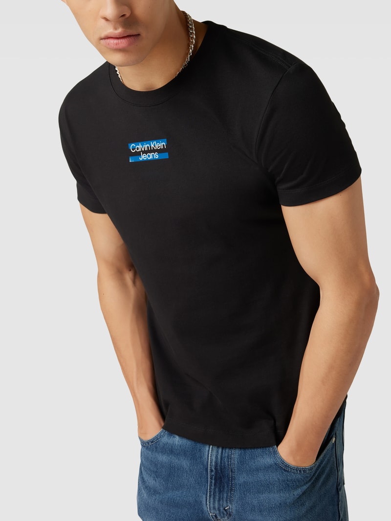 T-Shirt mit Label-Print in black