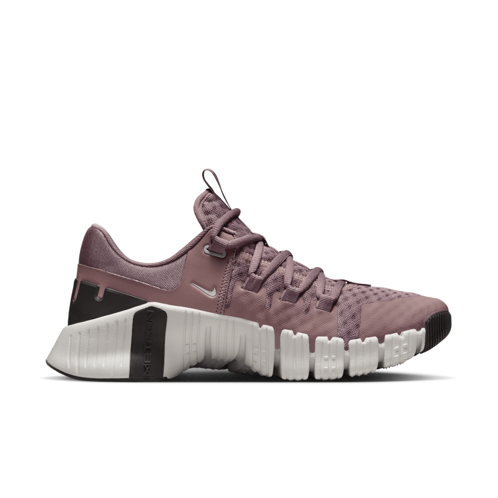 Nike Free Metcon 5 DV3950-201 / lila