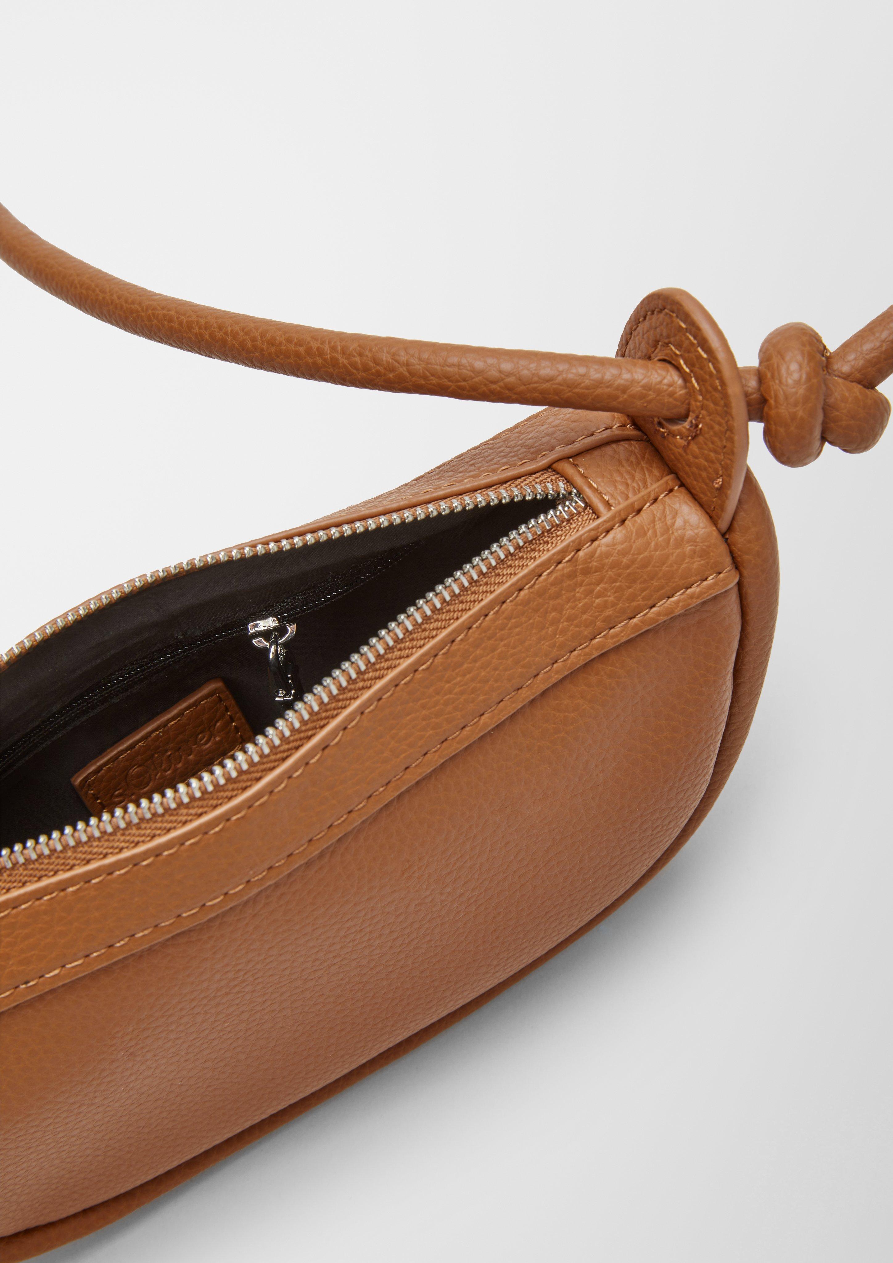 Kleine Schultertasche aus Lederimitat  2124036-8469
