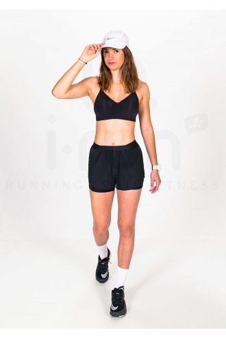 Nike Rival