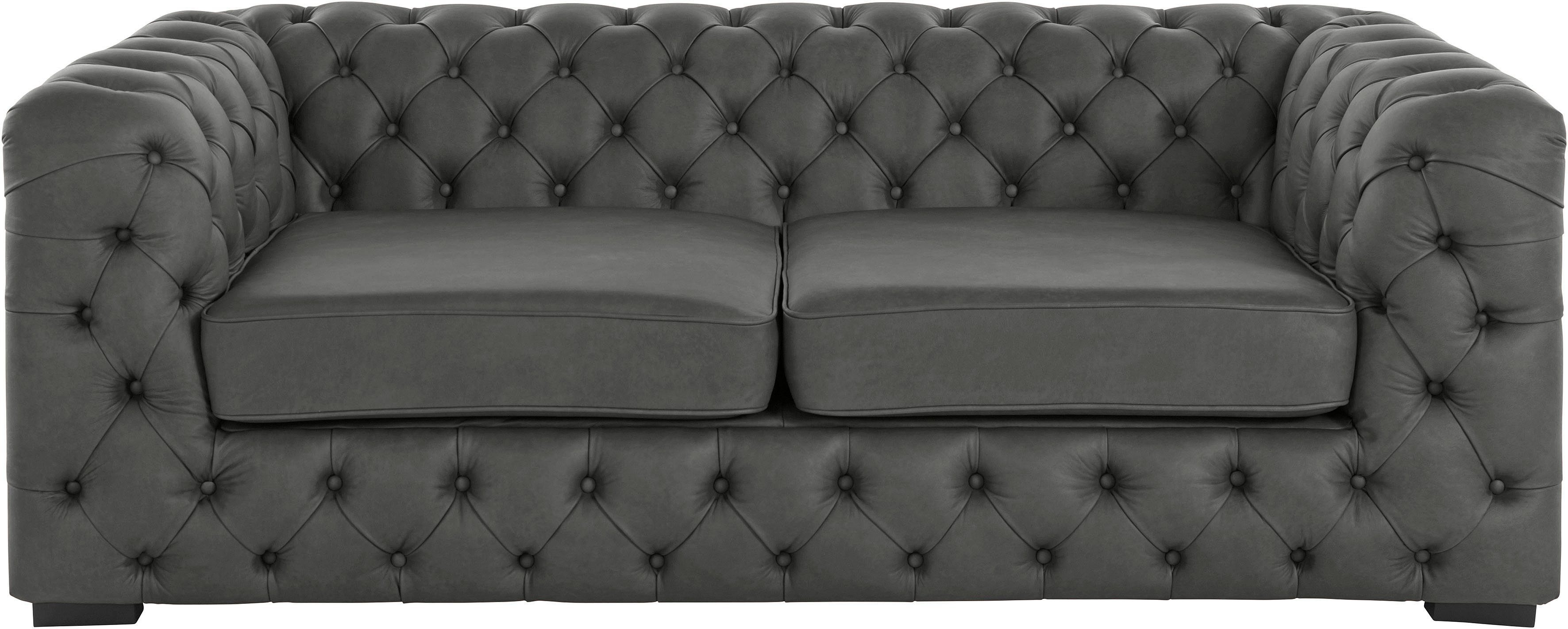 Guido Maria Kretschmer Home&Living Chesterfield-Sofa Kalina, mit klassischer Chesterfield-Knopfheftung