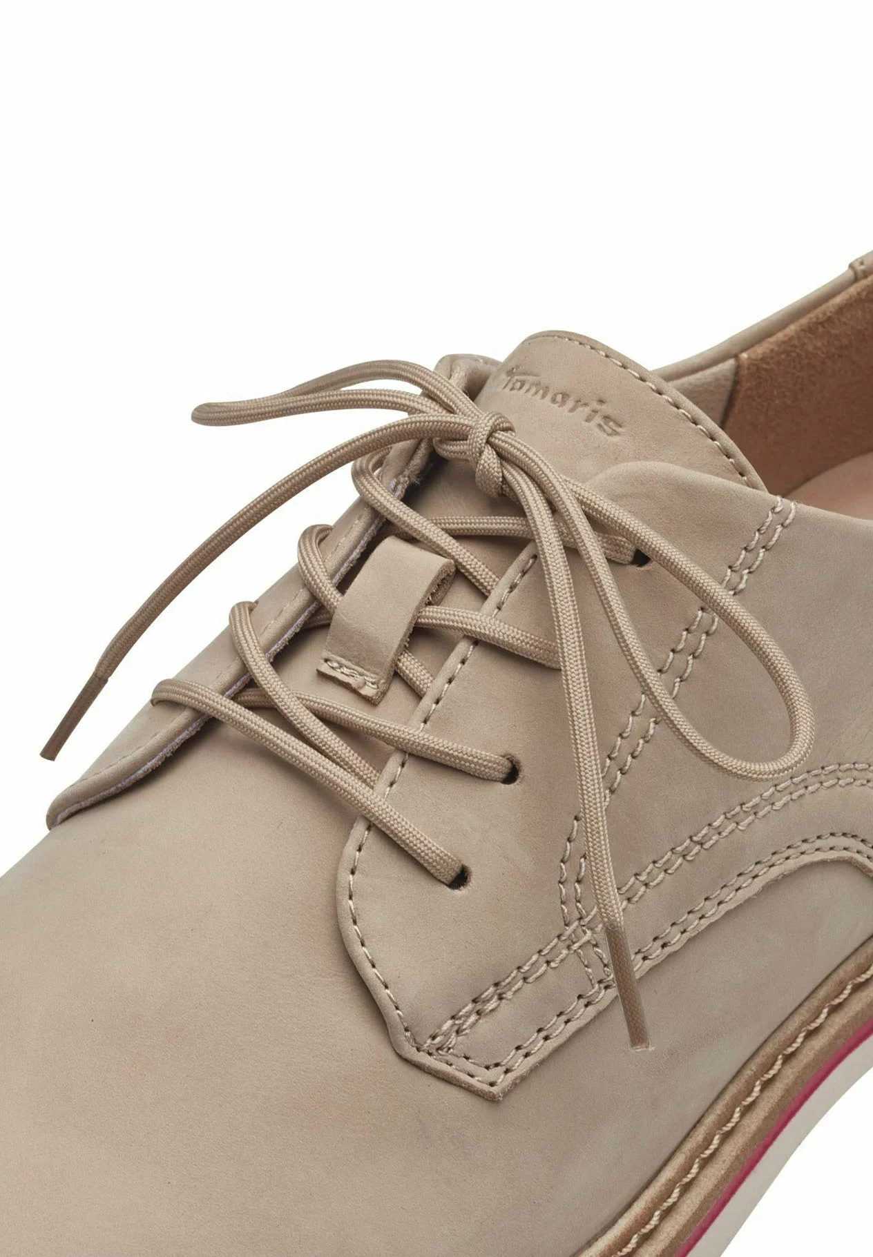 Zapatos deportivos con cordones Tamaris