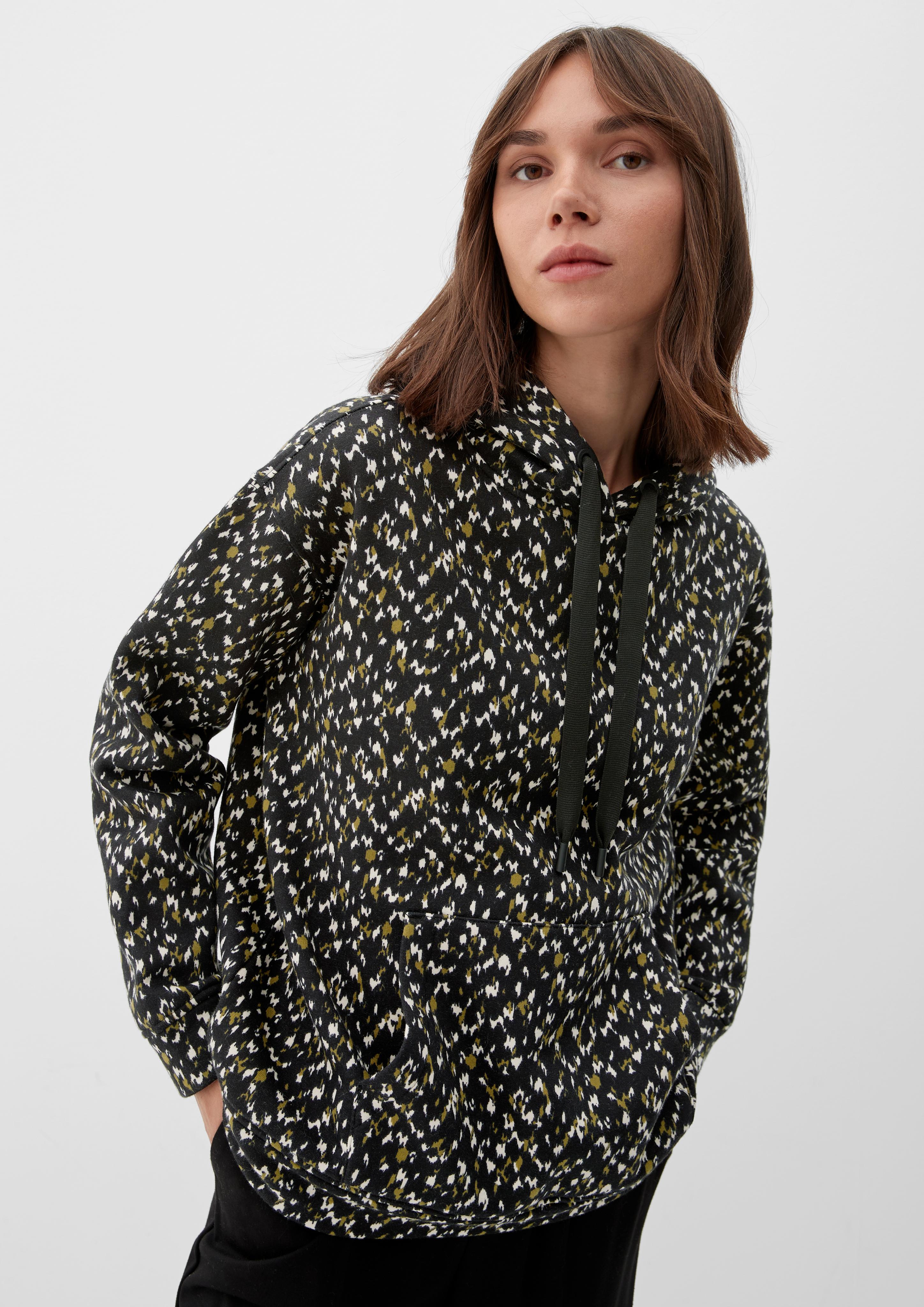 Kapuzenpullover mit Allovermuster  2122547-99A2