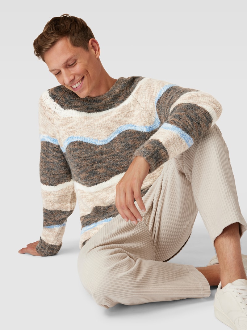 Strickpullover im Colour-Blocking-Design Modell 'Kristian' in hellbraun meliert
