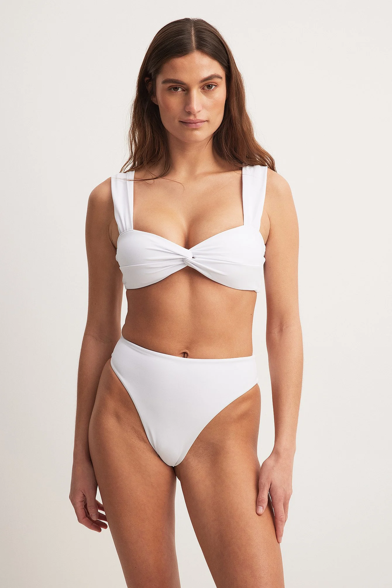 Bikini-Höschen mit hoher Taille
