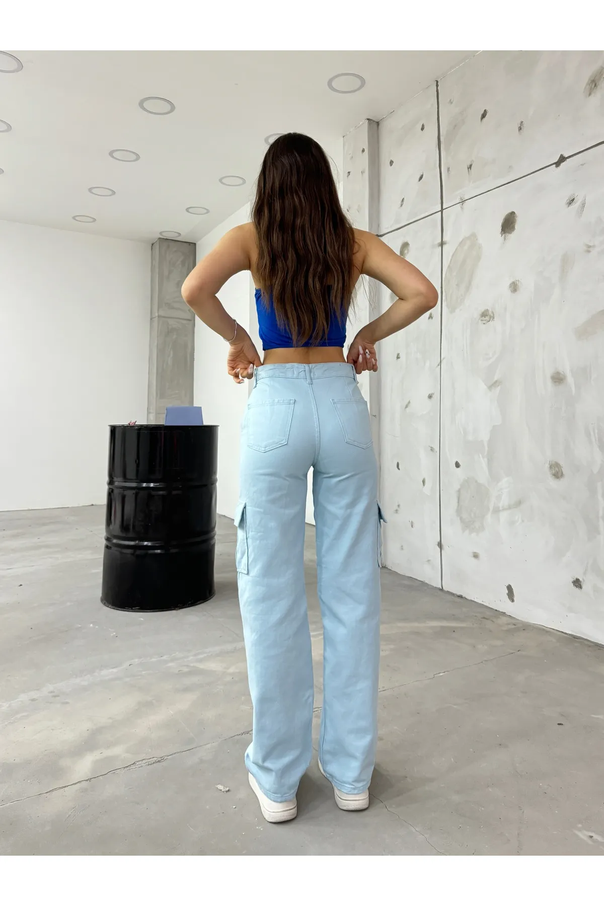 BİKELİFE  Babyblaue Cargohose für Damen mit hoher Taille und weitem Bein
