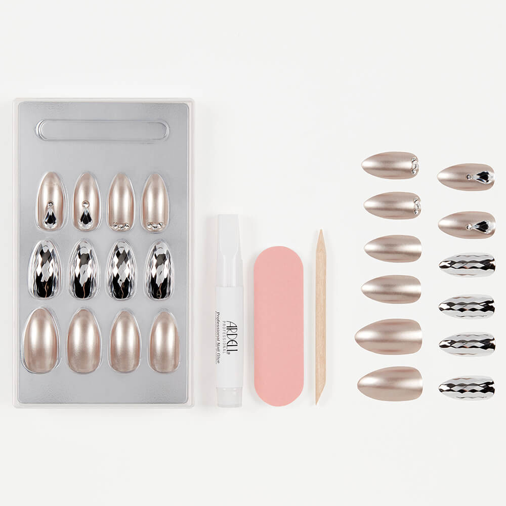 Ardell Nail Addict Champagne Ice Faux-ongles prêt à poser Ardell avec accessoires
