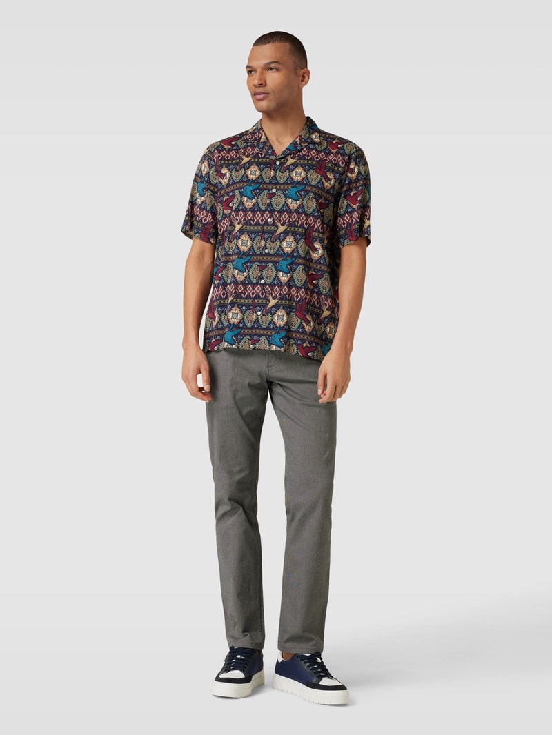 Relaxed Fit Freizeithemd mit floralem Allover-Muster in schwarz