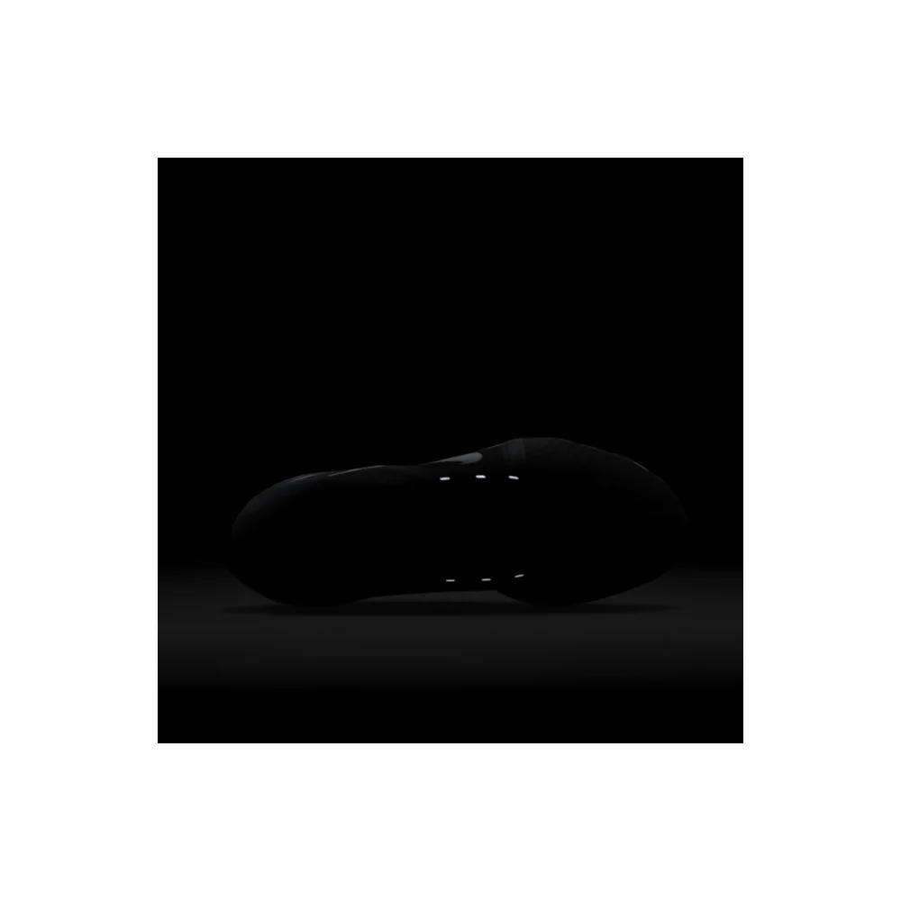 Nike Air Zoom Vomero 16 DA7698-001 / schwarz