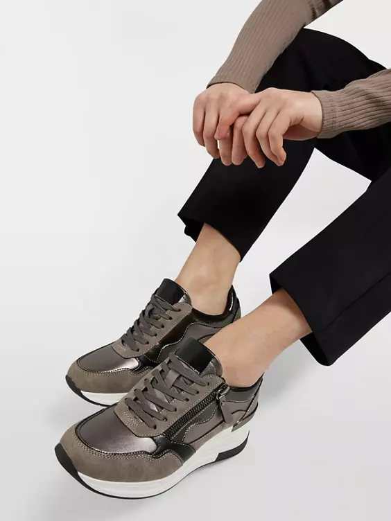 Venice Wedge Sneaker