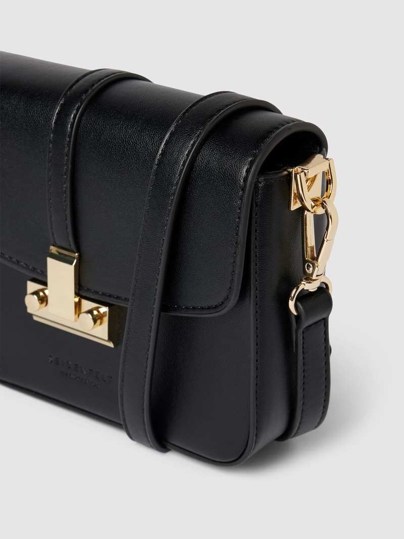 Handtasche mit Statement-Schließe Modell 'GIORA' in schwarz