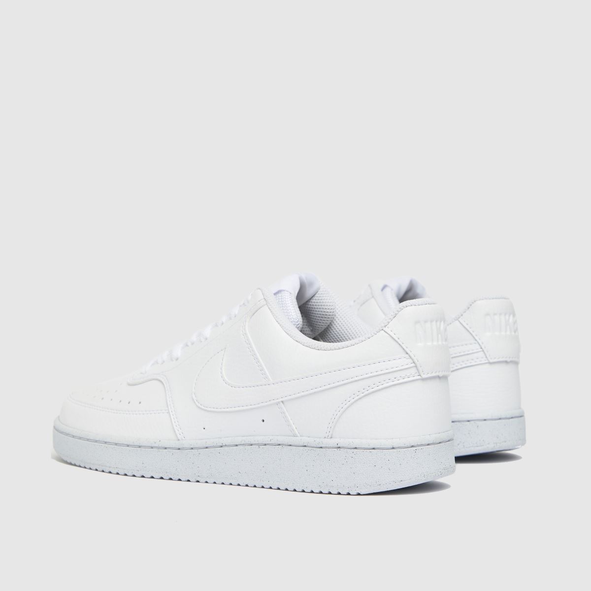 Nizki športni copati Nike Court Vision Better v beli barvi