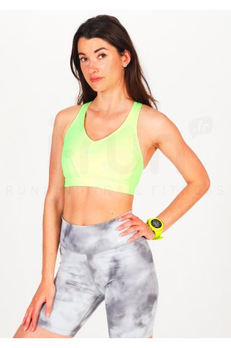 Nike Dri-Fit Swoosh Icon Clash