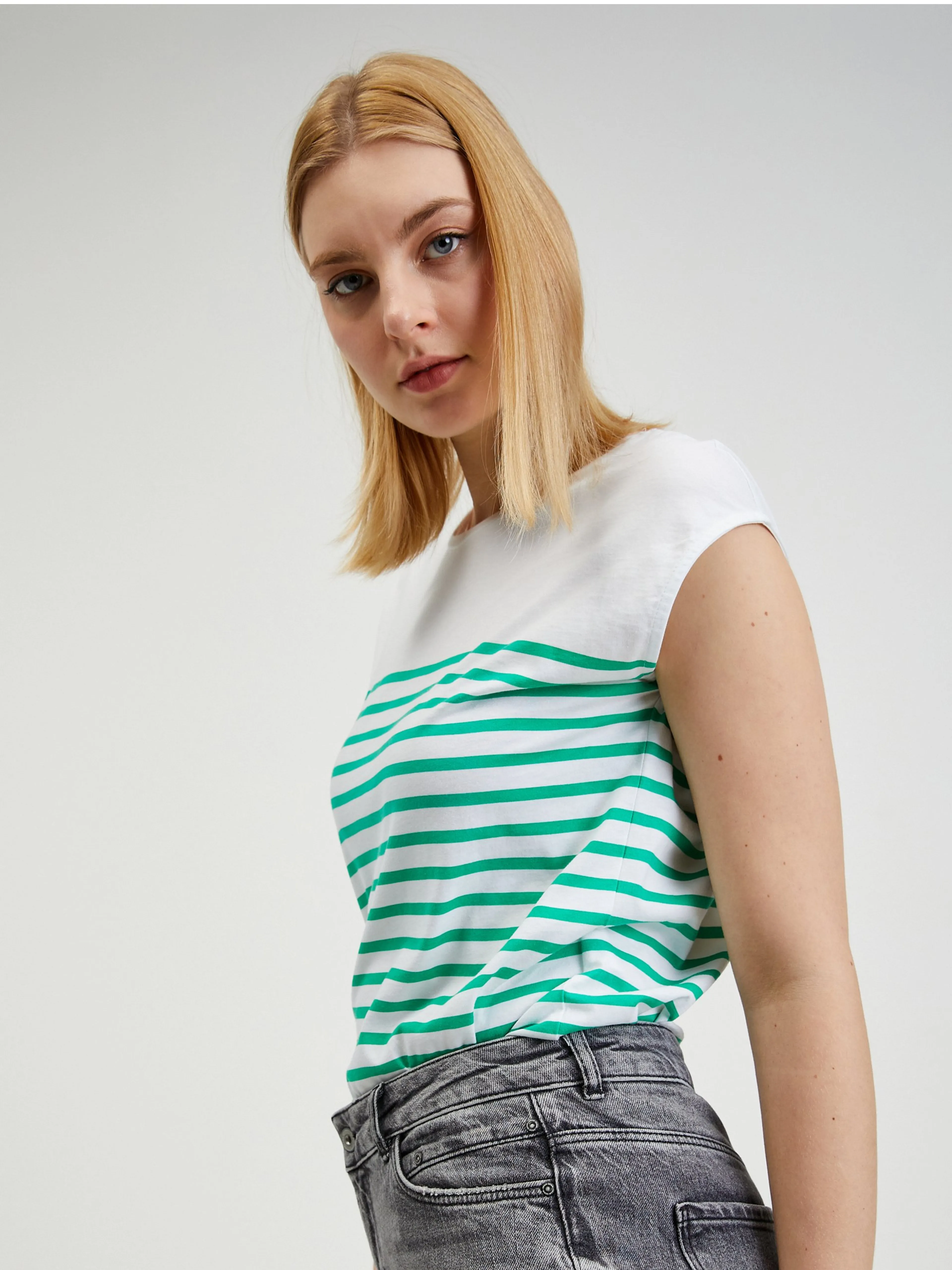 Graue Damenjeans straight fit ORSAY