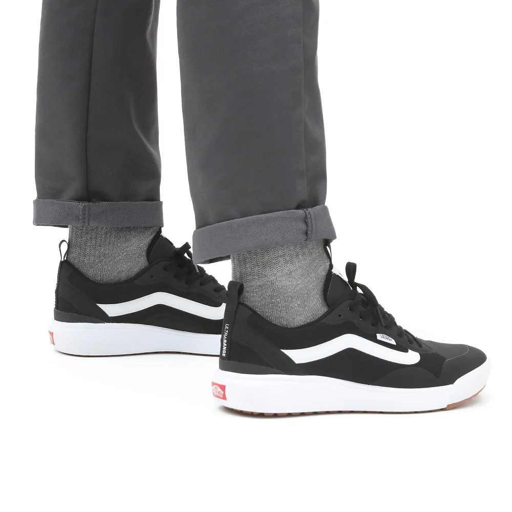 Vans UltraRange EXO VN0A4U1KBLK1 / schwarz