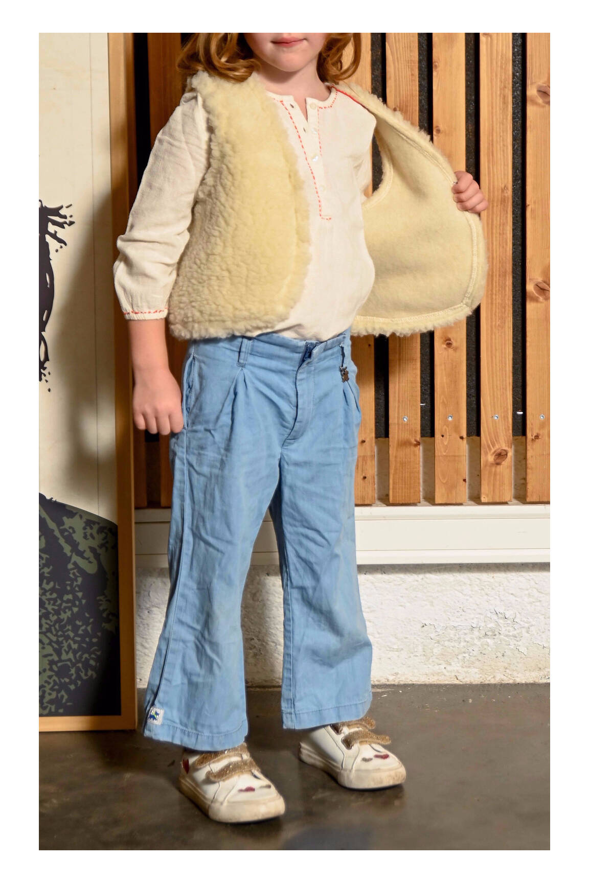 La Canadienne Autres Gilets Enfant couleur beige