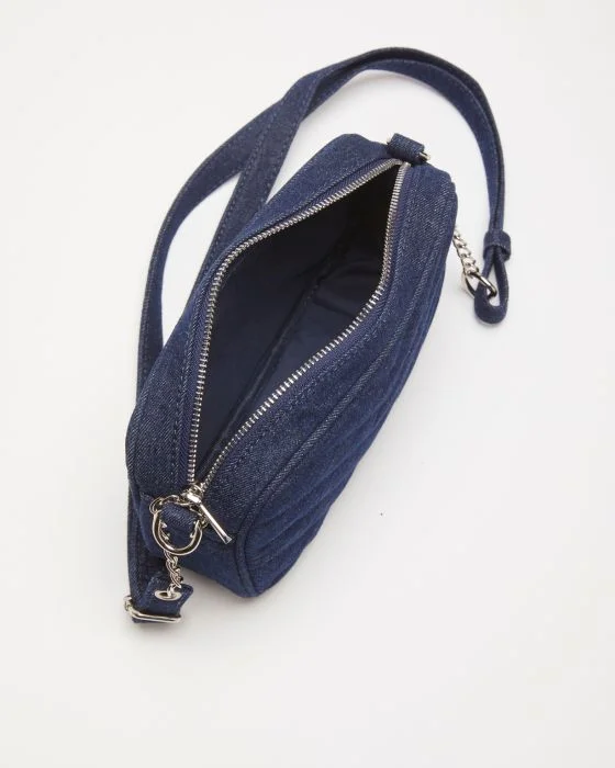 Sac pochette aspect denim