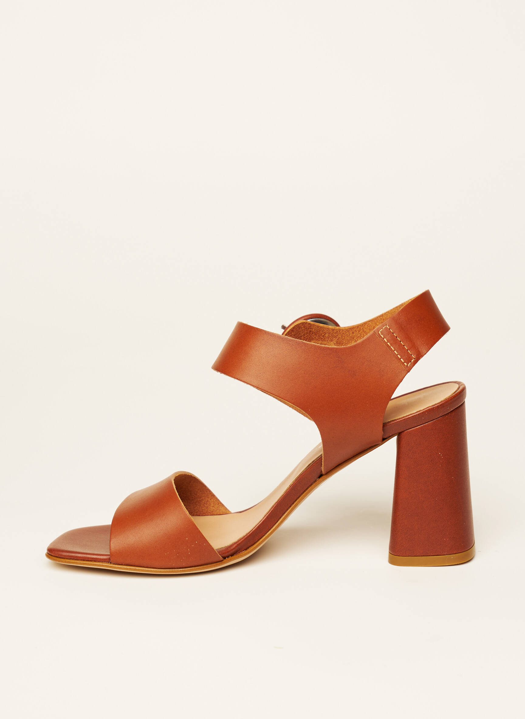 Georgia Rose Sandales Nu Pieds Femme couleur marron