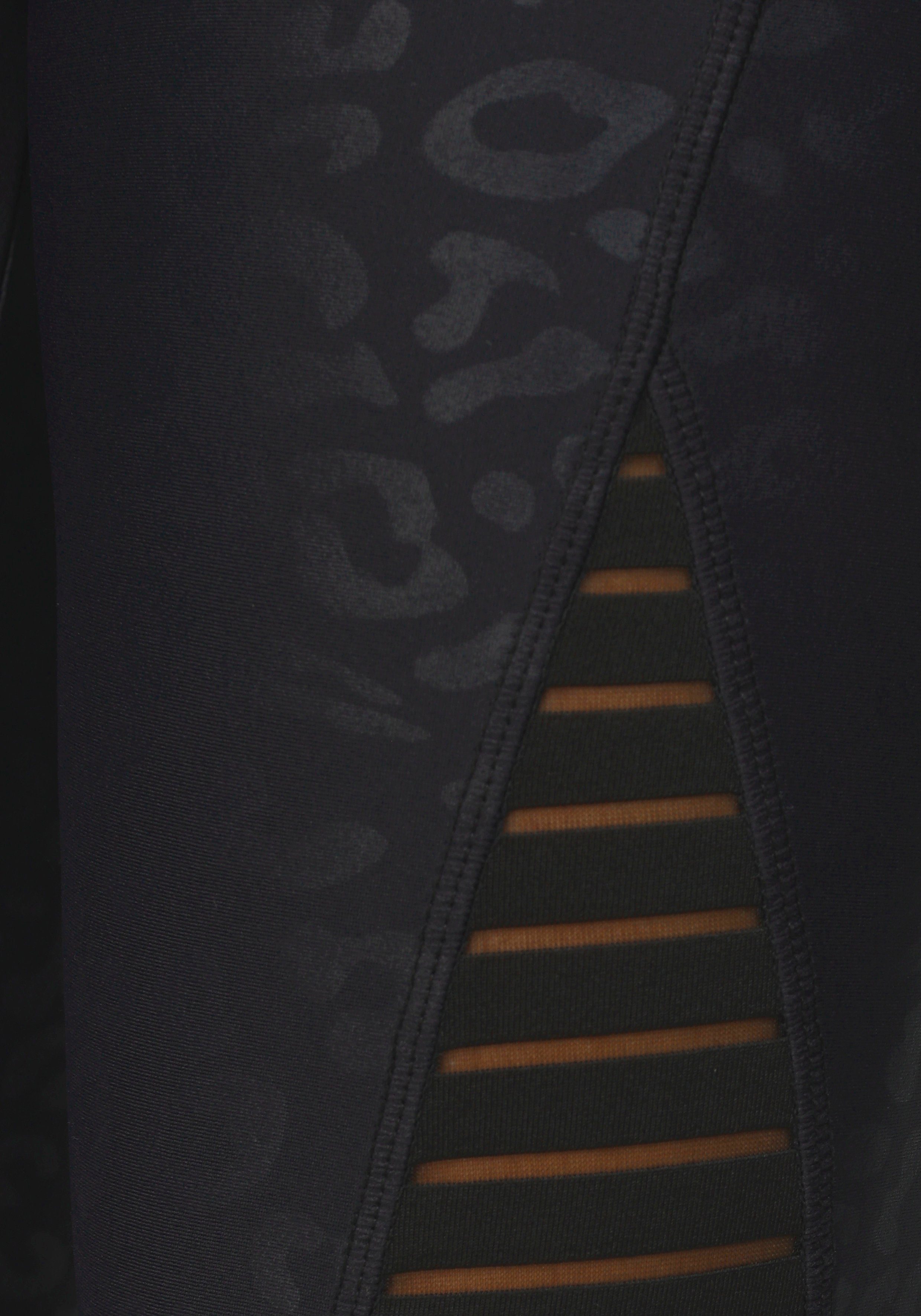 Bench. Leggings mit Leomuster und Mesheinsatz, Loungewear