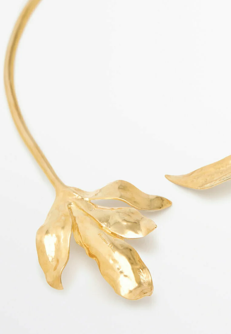 Gargantilla Massimo Dutti con detalle de flor - Collar