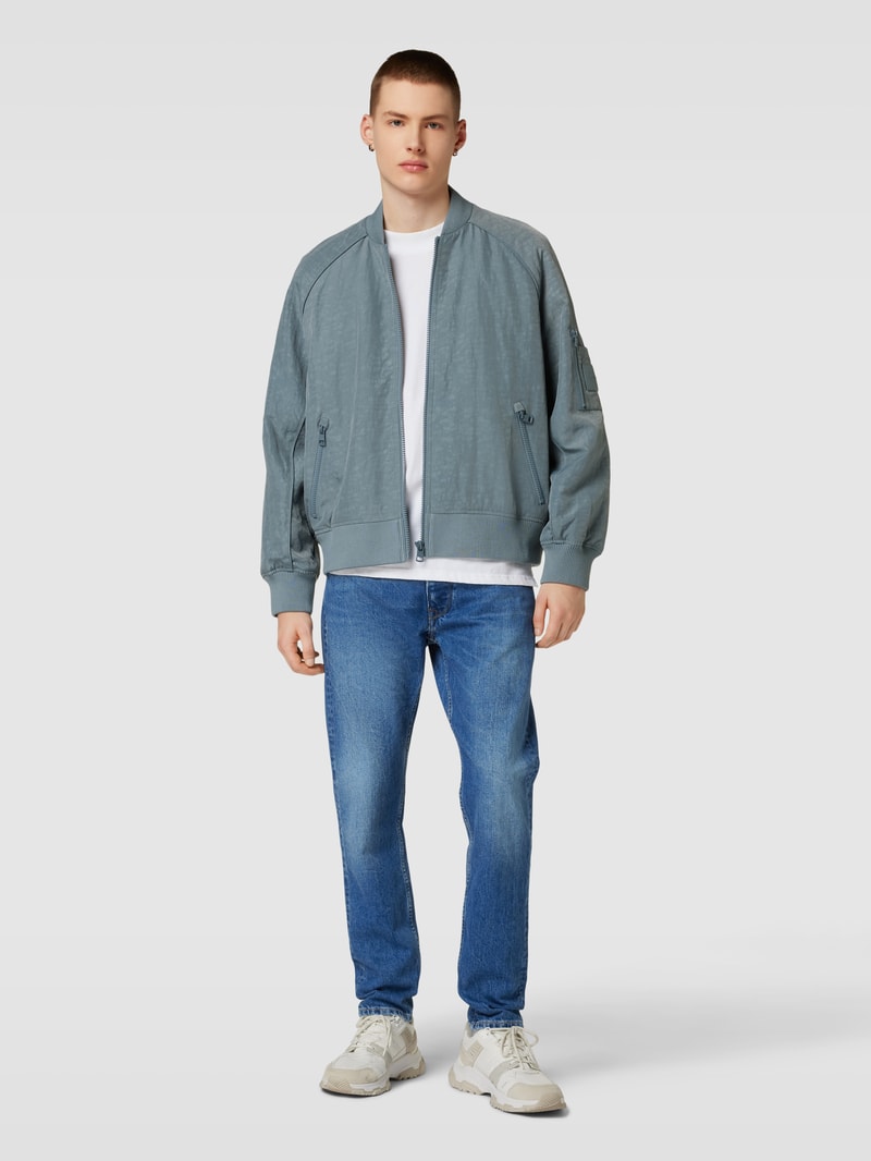 Jeans mit Label-Patch Modell 'CALLEN' in jeans