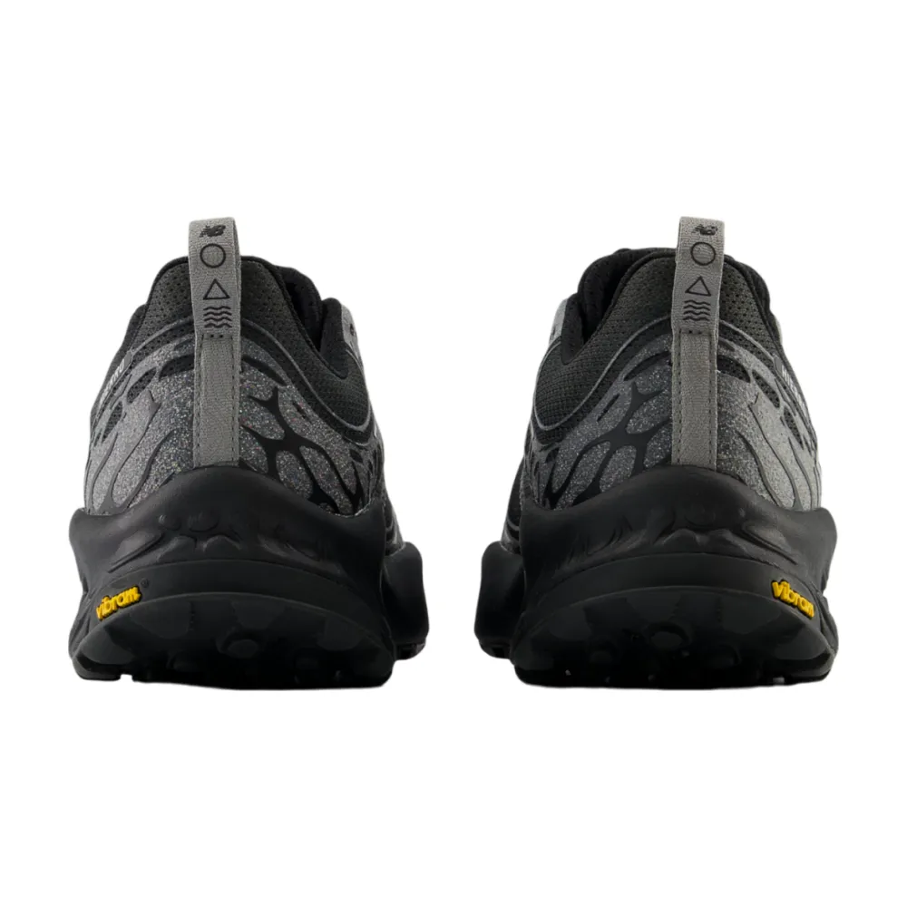 New Balance Fresh Foam X Hierro v8 MTHIERK8-D / schwarz