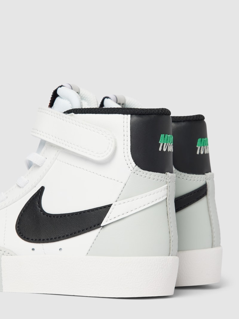 High-Top-Sneaker mit Label-Details Modell 'BLAZER' in weiß
