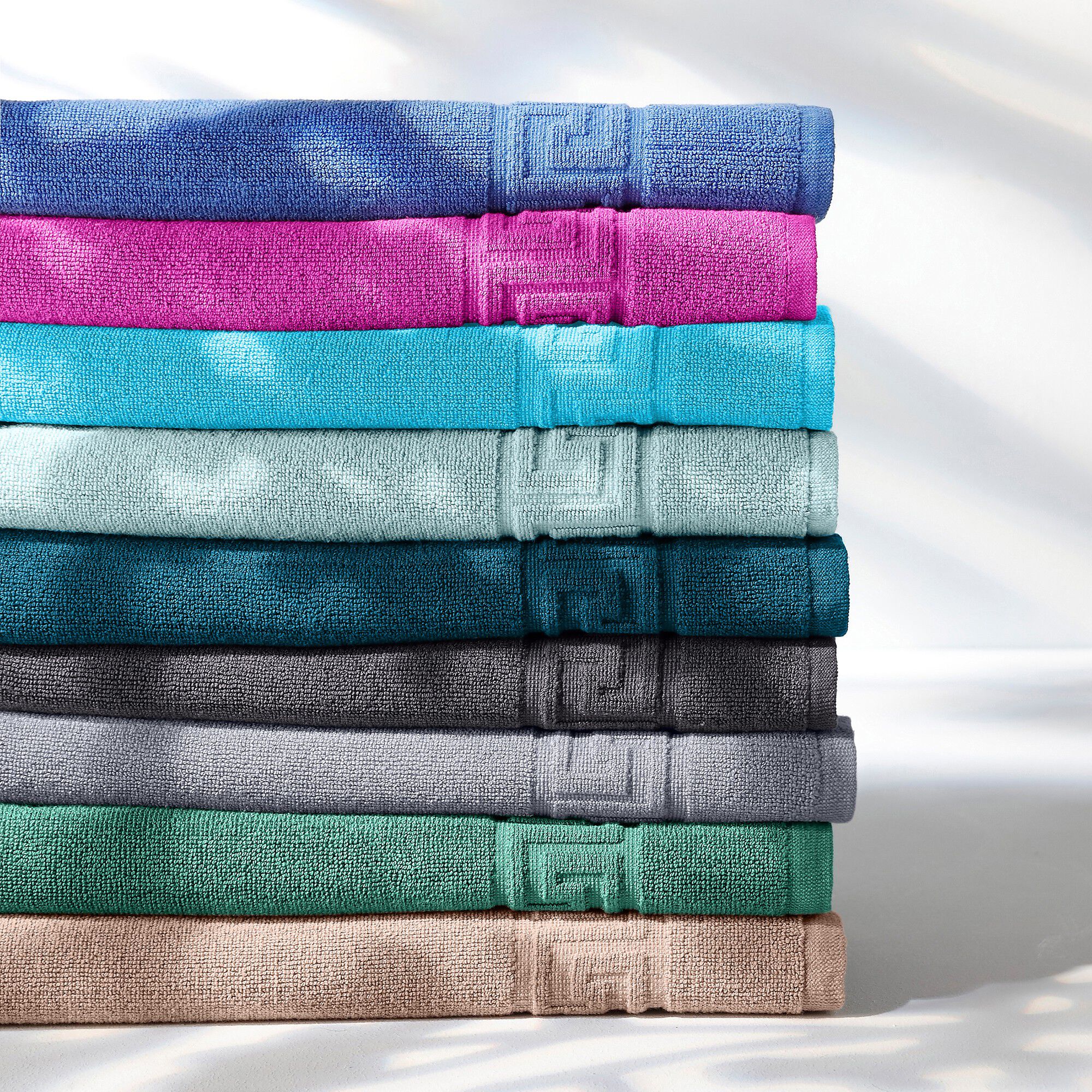 Tapis de bain éponge liteau motif frise grecque