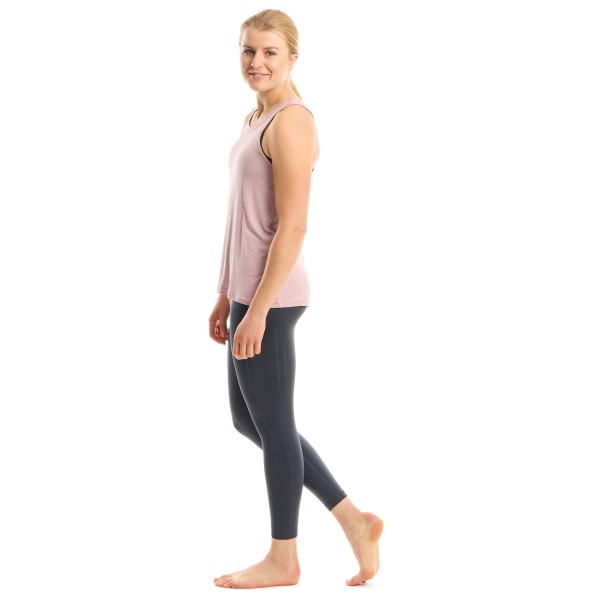 Stoic - Women's VegbySt. FlowTank - Yogatank