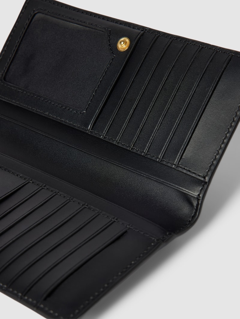 Portemonnaie mit Label-Applikation Modell 'SLIM' in schwarz