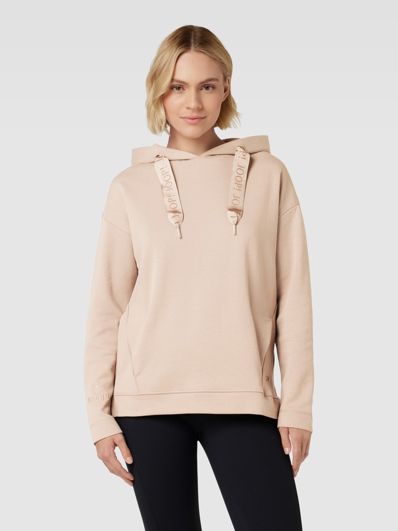 Hoodie mit Label-Details in taupe