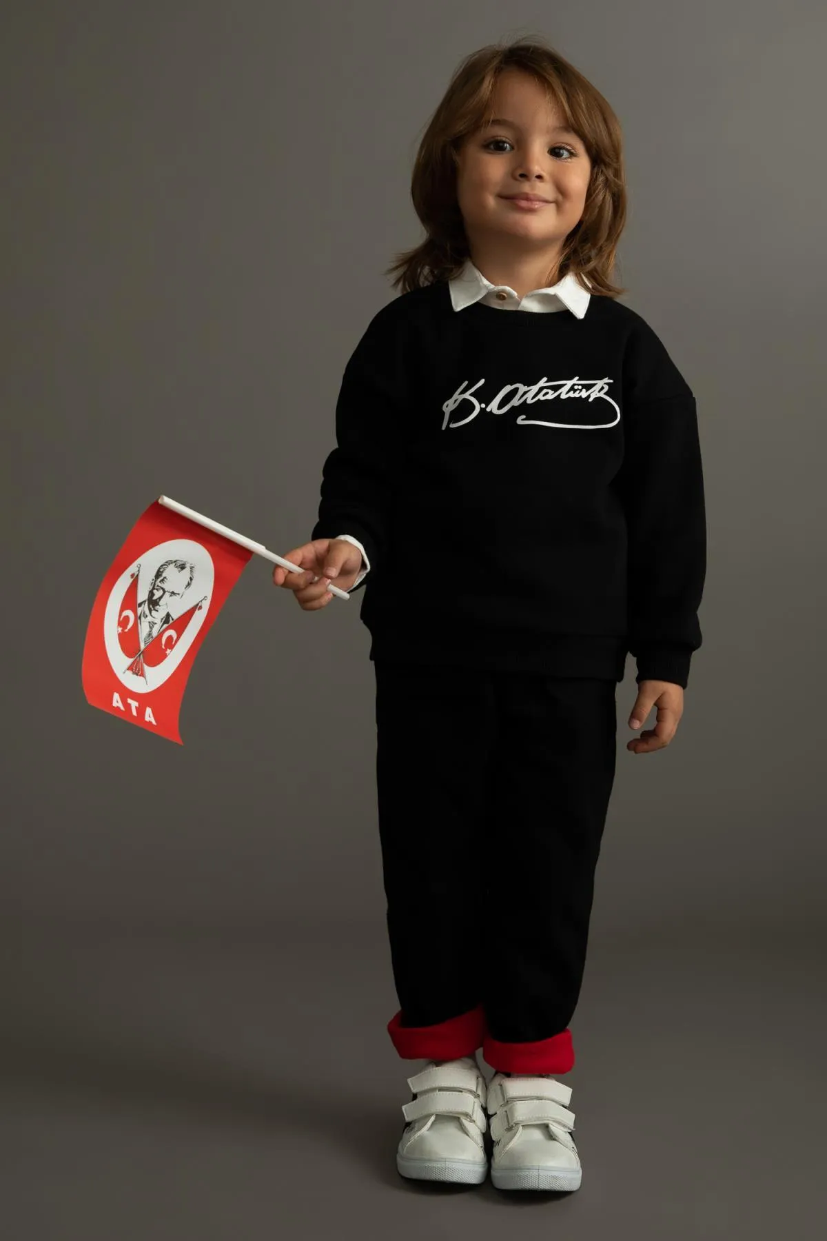 DeFacto  Weiches, flauschiges Sweatshirt mit Rundhalsausschnitt zum 29. Oktober, Tag der Republik, für Babys