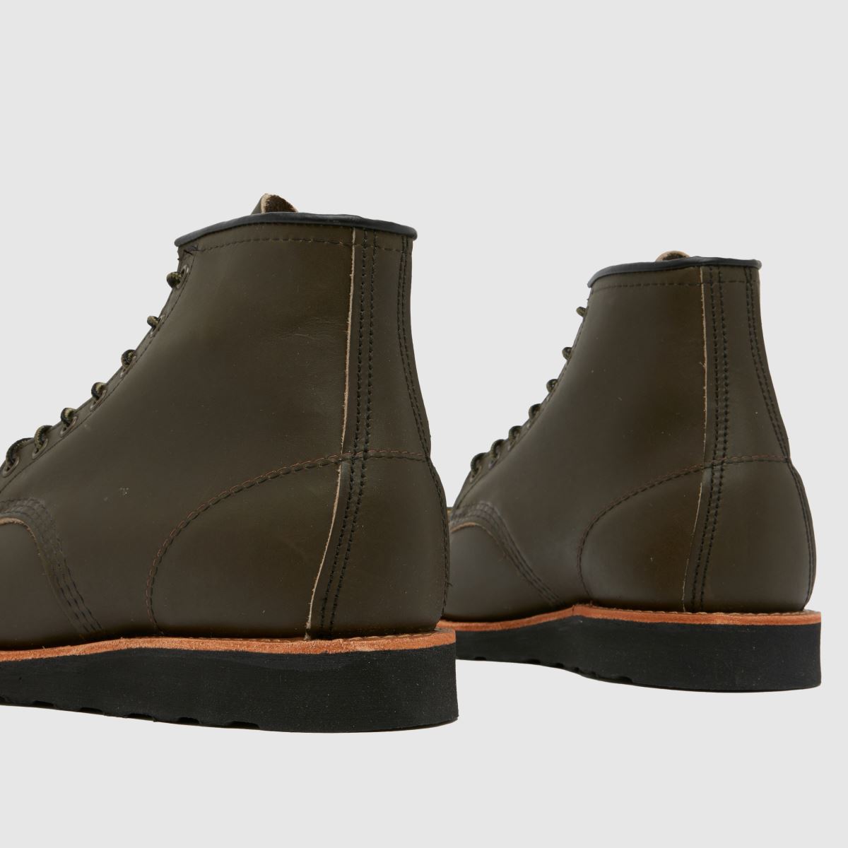 Red Wing 6 hüvelykes klasszikus, khaki színű, mocco-s orrú csizma