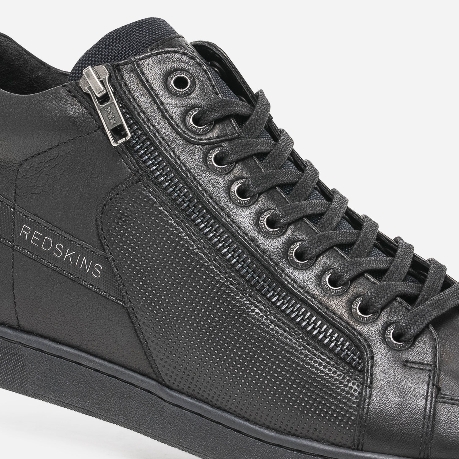 Basket REDSKINS noire en cuir