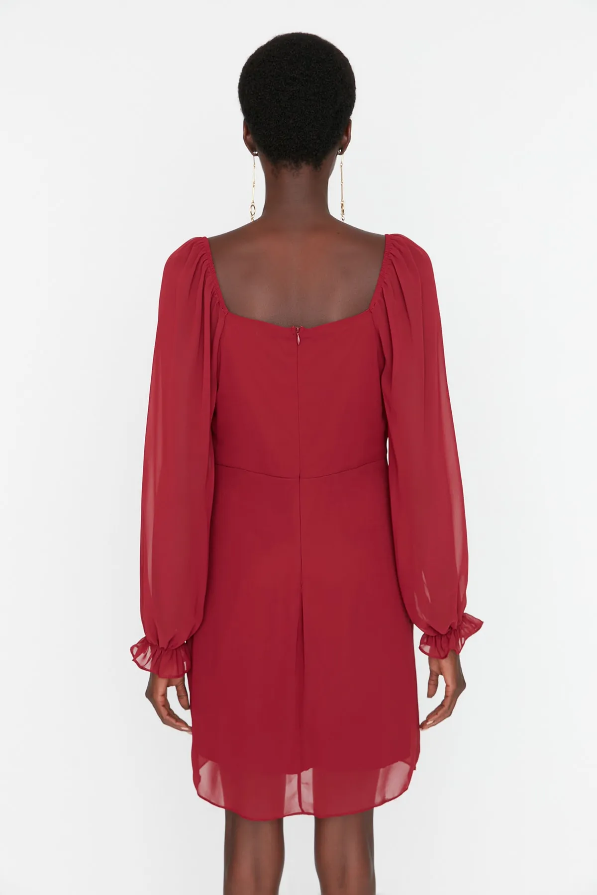 Trendyol Collection  Burgunderfarbenes Webkleid mit herzförmigem Kragen TWOAW23EL01085