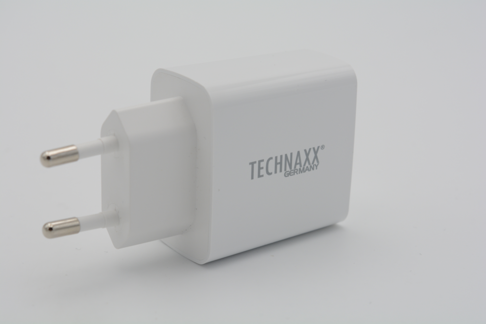 Technaxx Fast Charge - Ladegerät, USB-Typ-A QC 3.0 Schnellladegerät 18W, TX-197