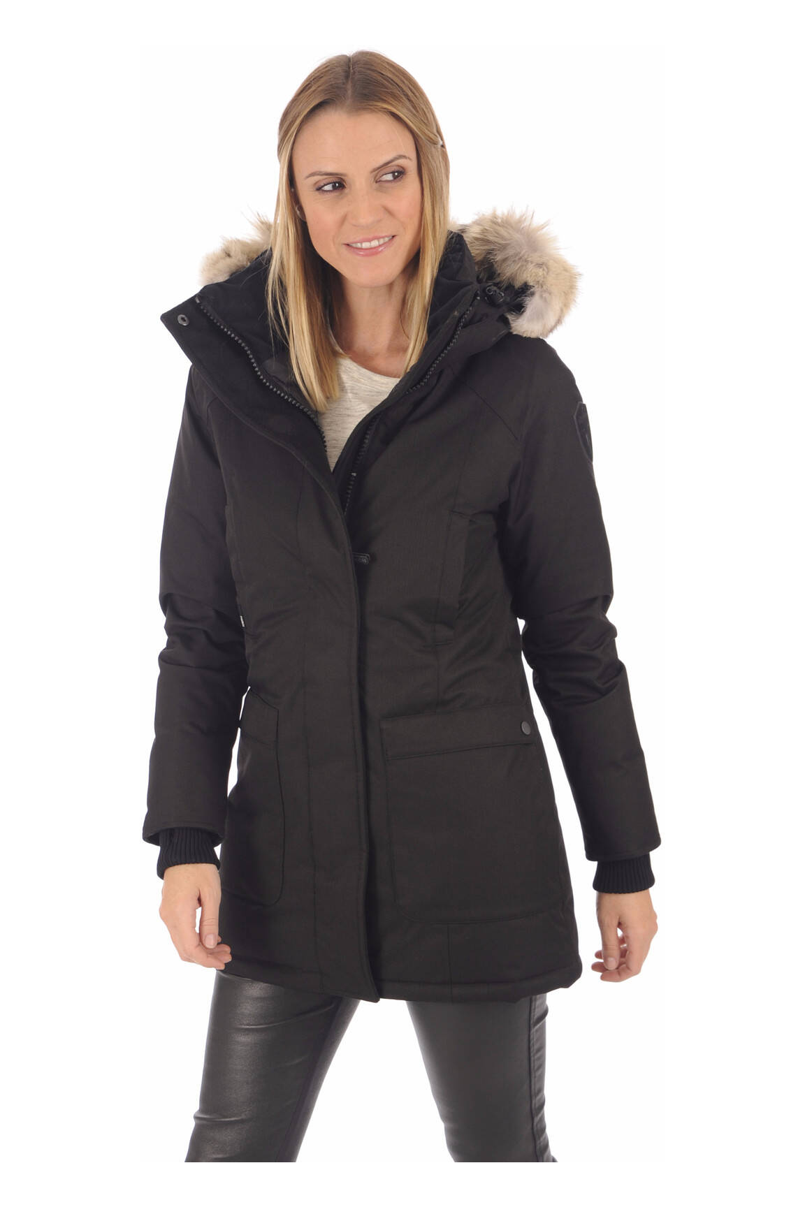 Nobis Parkas Femme couleur noir