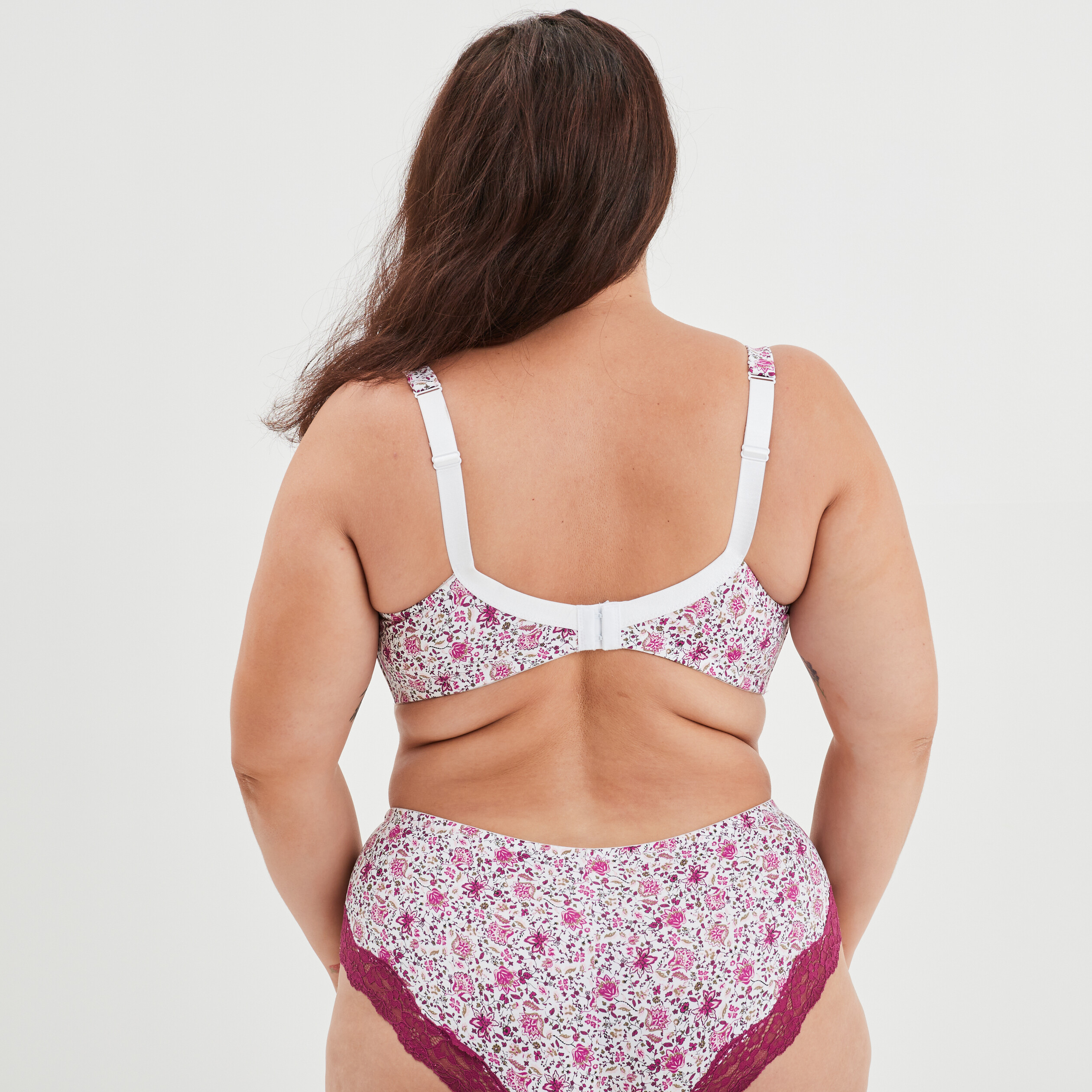 Soutien-gorge corbeille microfibre beige femme grande taille | La Halle