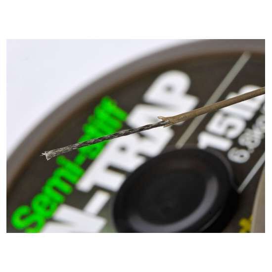 Stresse à bas de ligne carpe korda n-trap semi-stiff grün 20m