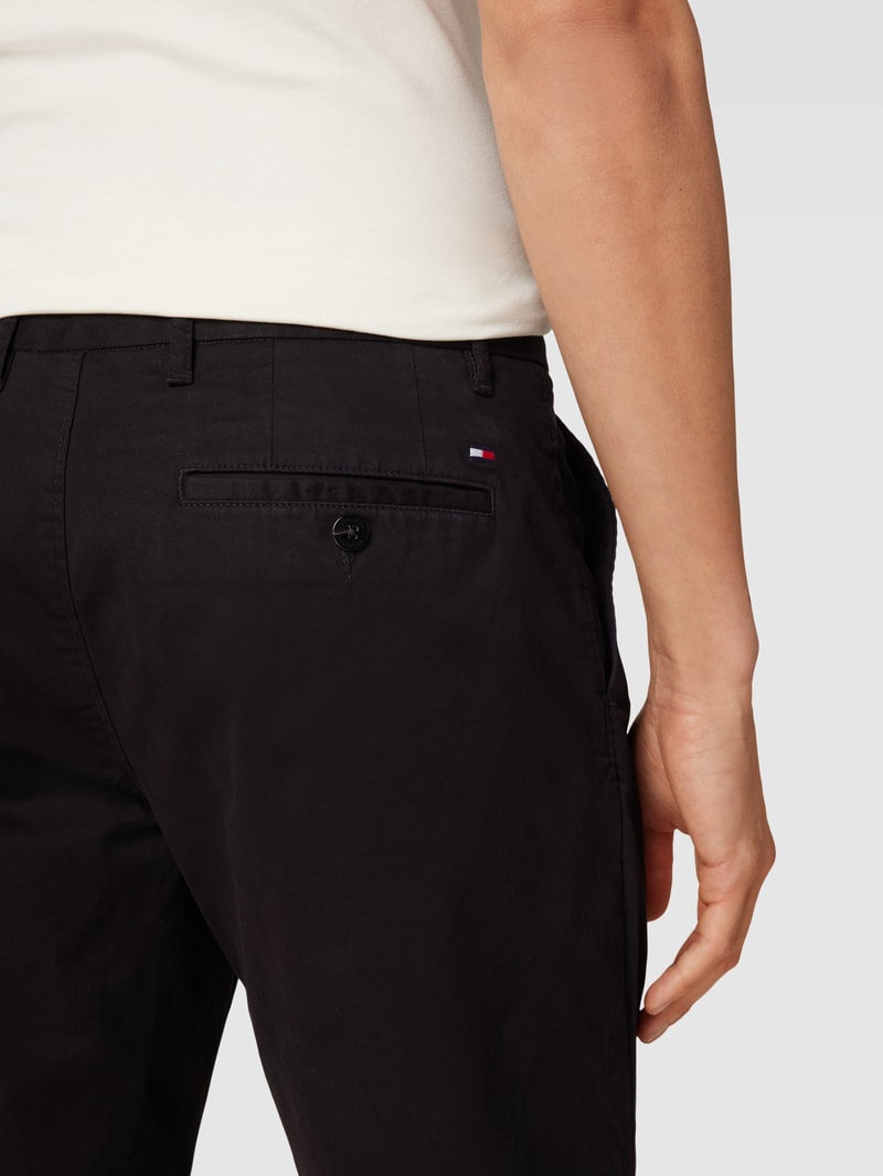 Chino-Shorts mit französischen Eingrifftaschen Modell 'HARLEM' in schwarz