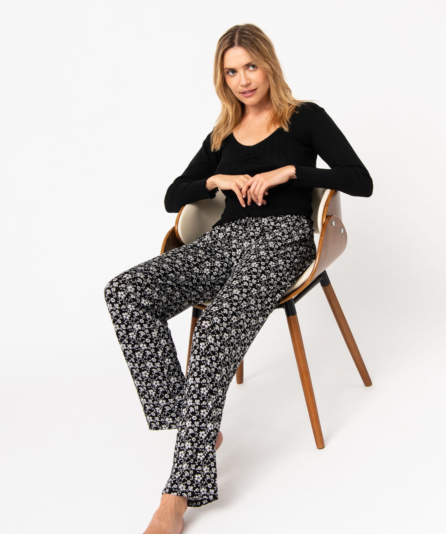Haut de pyjama à manches longues en maille ajourée femme noir | GEMO