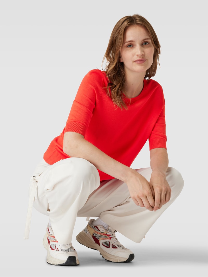 Strickpullover aus Viskose-Mix mit Rundhalsausschnitt in rot