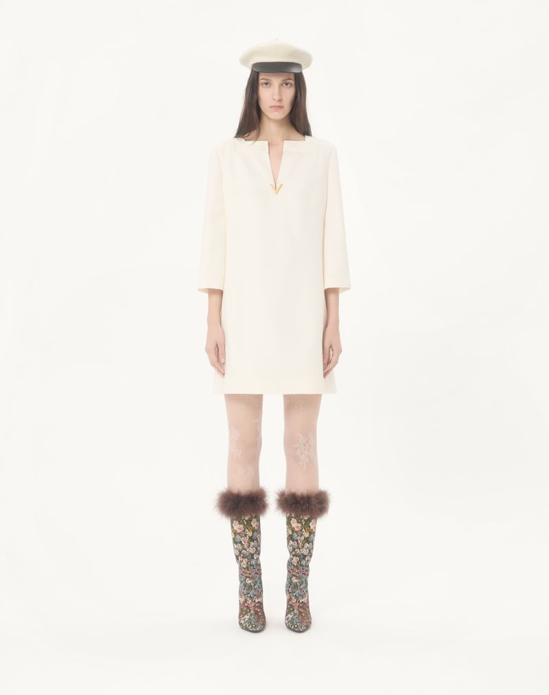 Vestido curto de crepe de alta costura