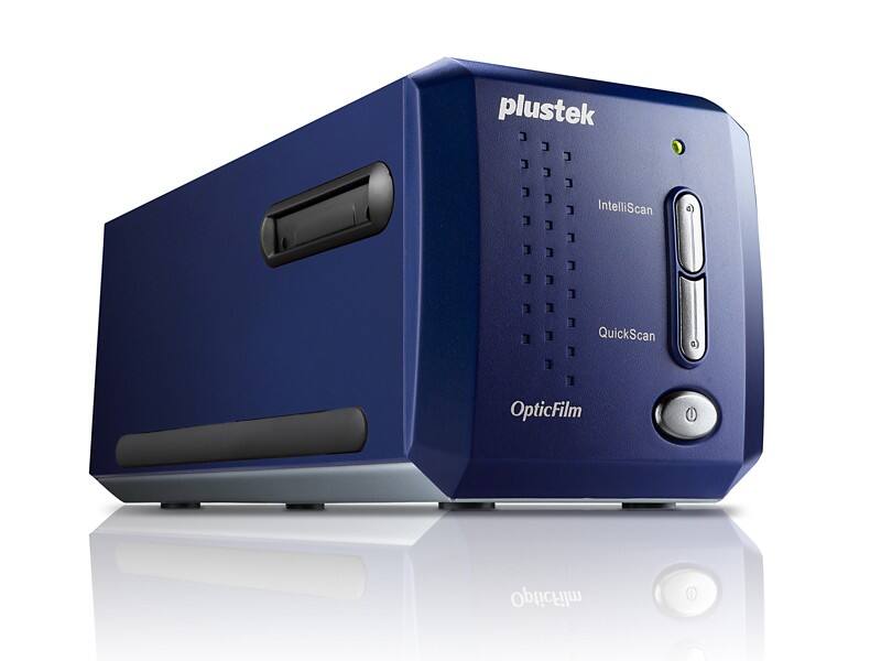 PLUSTEK Filmscanner 8100 Blau 7200 dpi SilverFast Ai Studio 8 USB 2.0