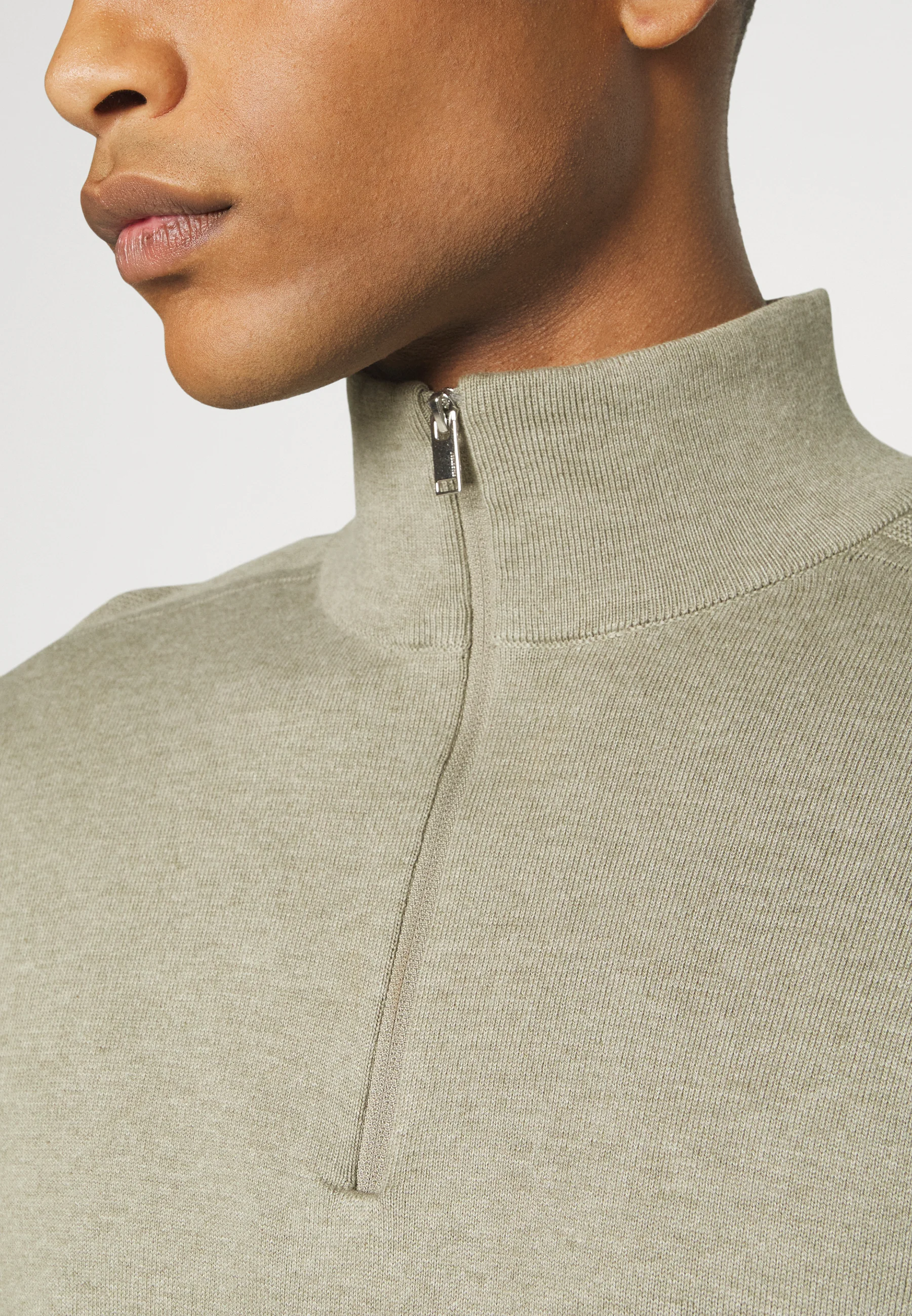 Suéter SLHBERG HALF ZIP de Selected Homme