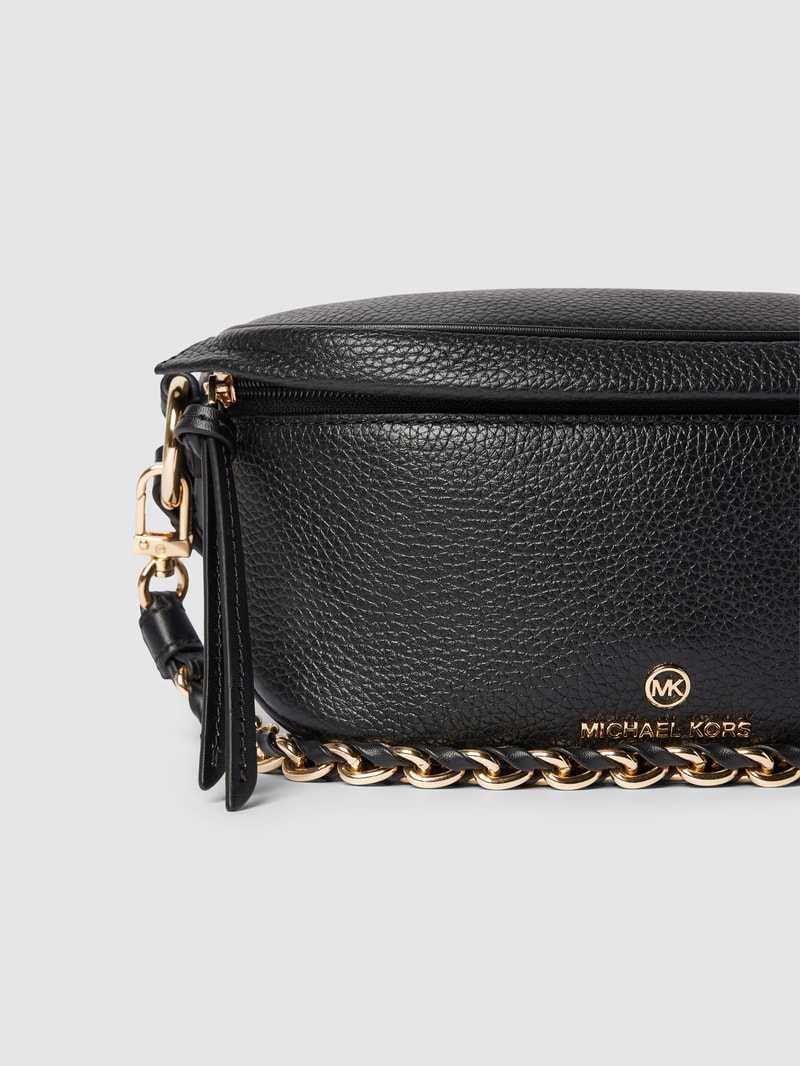 Crossbody Bag mit Label-Applikation Modell 'SLATER' in schwarz