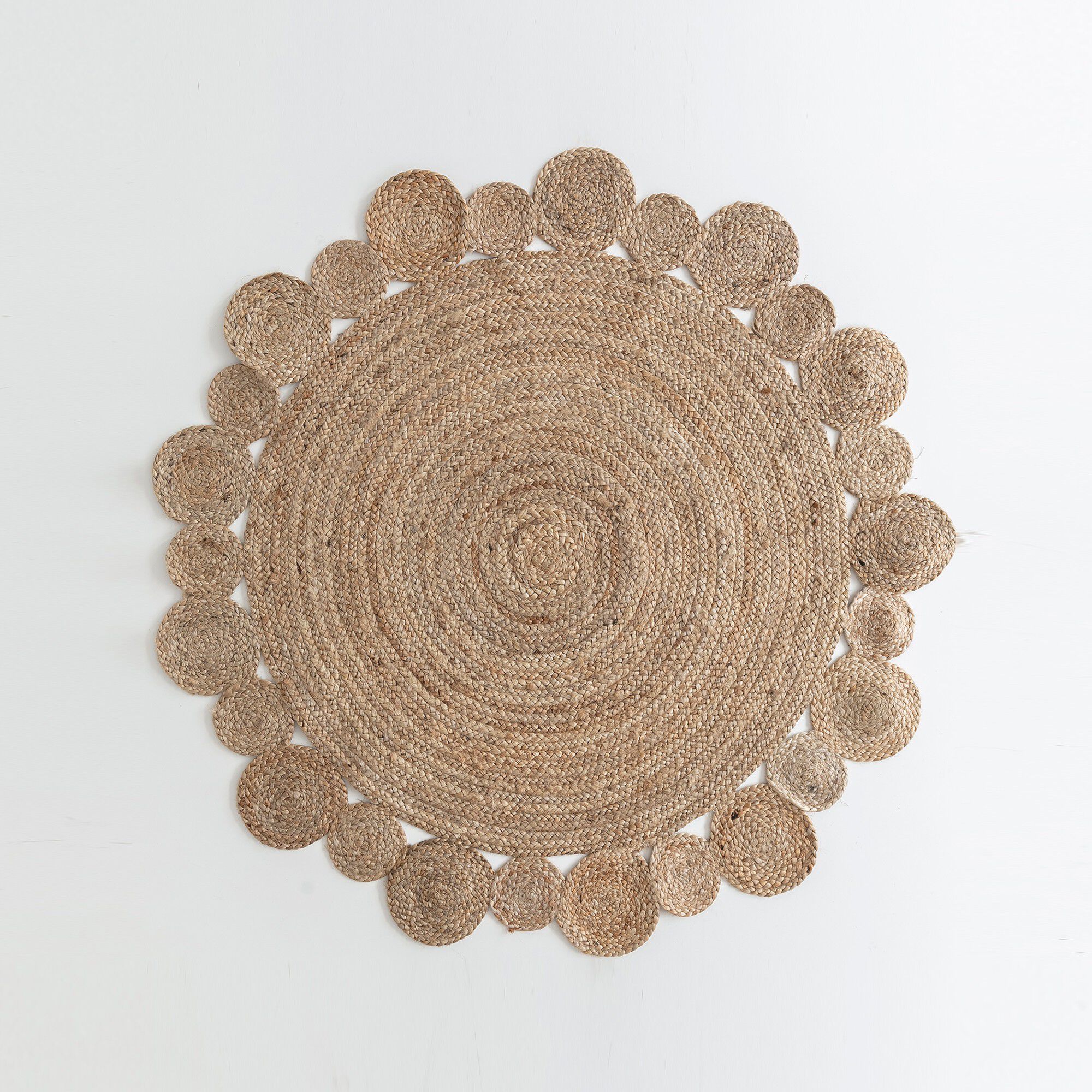Tapis rond en jute ajouré